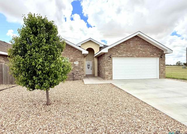 Property at 3608 Weston St, Clovis, NM 88101, 3 beds, 2 baths