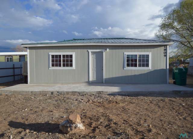 Property at 1909 Ann St, Grants, NM 87020, 3 beds, 1 bath