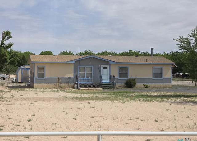 Property at 2115 E Castleberry Rd, Artesia, NM 88210, 3 beds, 2 baths