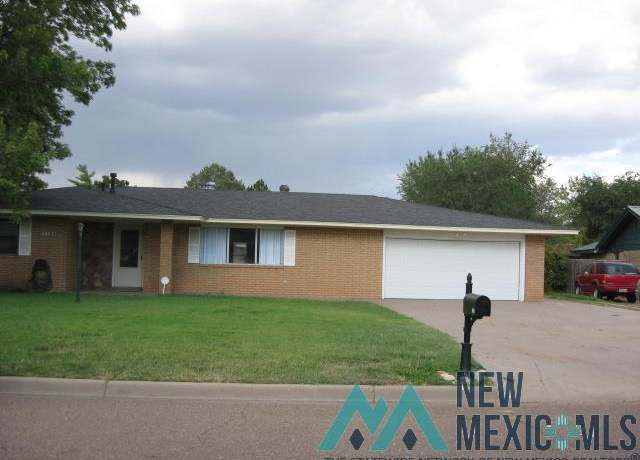 Property at 1709 Fairway Ter, Clovis, NM 88101, 4 beds, 2 baths
