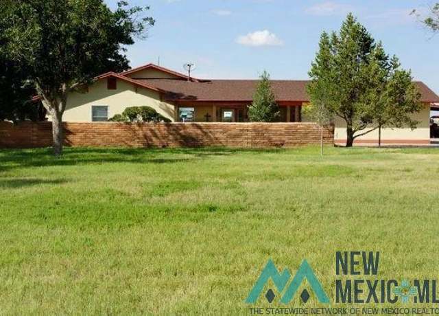 Property at 5037 W Berrendo Rd, Roswell, NM 88201, 3 beds, 2 baths