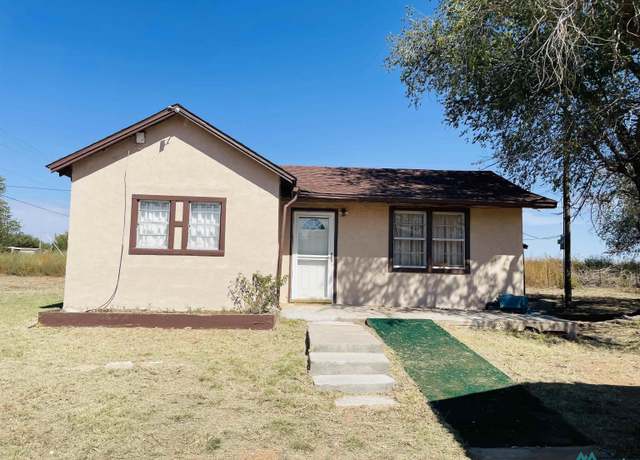 Property at 351 S Roosevelt Road R 1/2 Rd, Portales, NM 88130, 3 beds, 2 baths