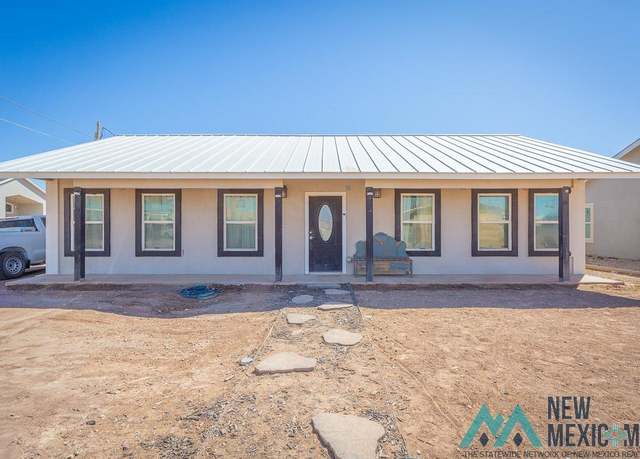 Property at 413 S 23rd St, Artesia, NM 88210, 3 beds, 2 baths
