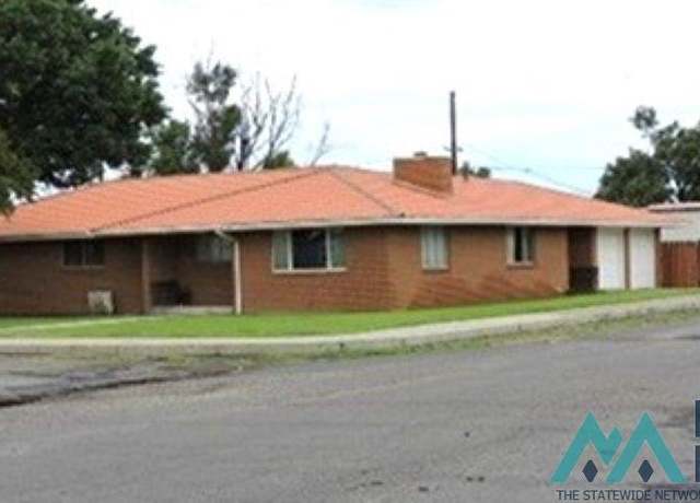 Property at 401 Washington St, Clayton, NM 88415, 3 beds, 1.5 baths