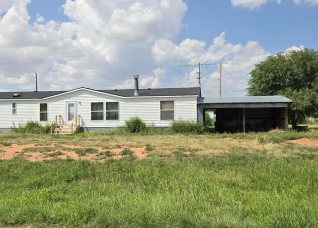 Property at 232 Mississippi St, Clovis, NM 88101, 4 beds, 2 baths
