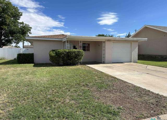 Property at 912 W Forest St, Roswell, NM, 3 beds, 2 baths