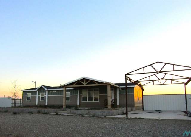 Property at 9720 Hope Hwy, Artesia, NM 88210, 4 beds, 3 baths