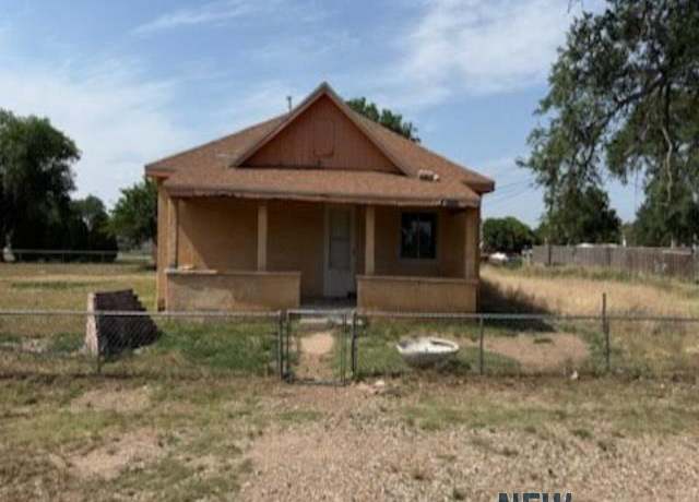 Property at 618 W 2nd St, Clovis, NM 88101, 2 beds, 1 bath