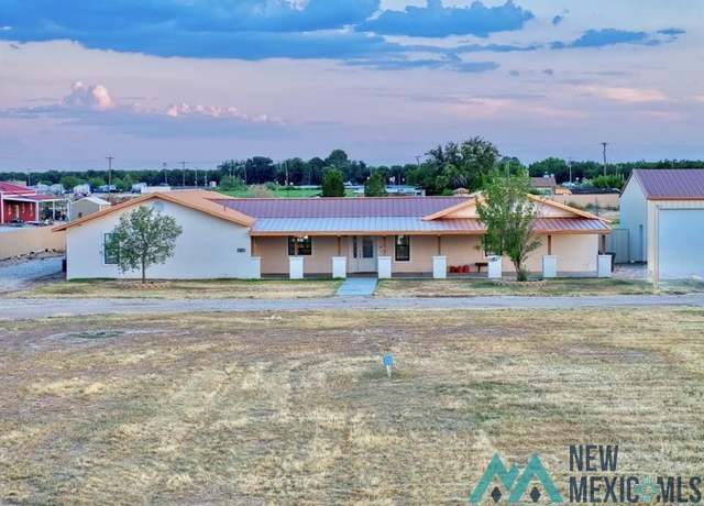 Property at 1007 Carnation Aly, Carlsbad, NM 88220, 5 beds, 4 baths