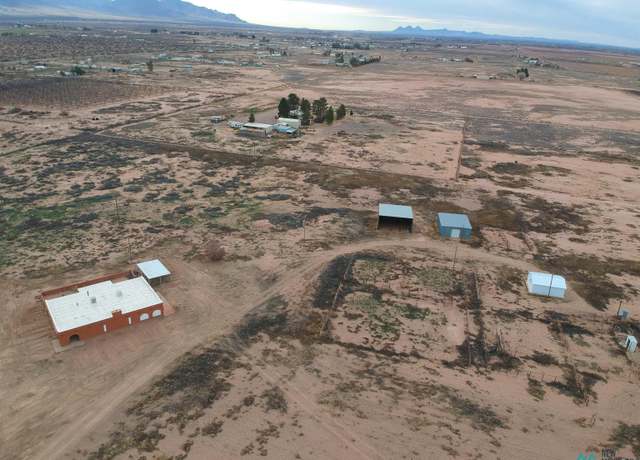 Property at 330 O'kelley Rd Rd SW, Deming, NM 88030, 2 beds, 2 baths