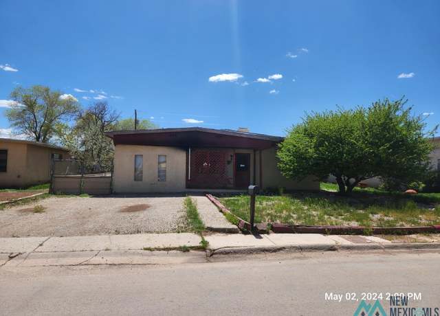 Property at 673 E Stephens St, Grants, NM 87020, 3 beds, 2 baths