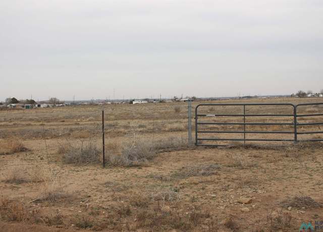 Property at 3901 W Jaffa St, Roswell, NM 88203