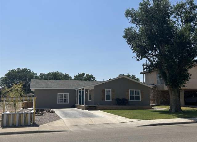 Property at 1306 N Richardson Ave, Roswell, NM 88201, 3 beds, 1 bath