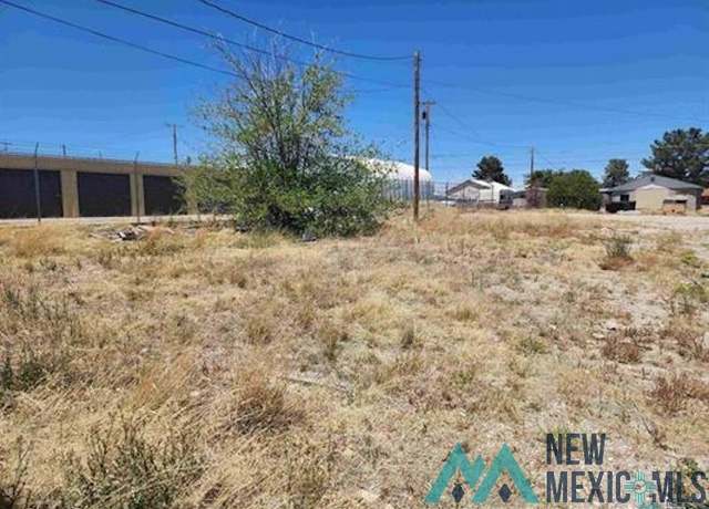 Property at 2412 W Church St, Carlsbad, NM 88220