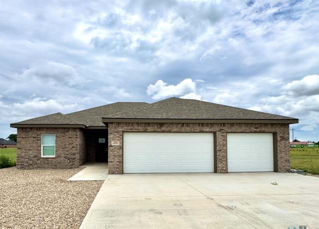 Property at 1509 Brazos Blvd, Clovis, NM 88101, 3 beds, 2 baths
