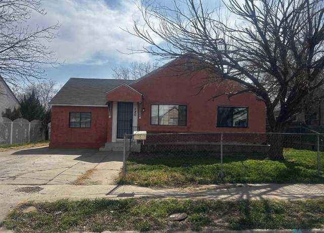 Property at 120 Pear St, Roswell, NM 88201, 2 beds, 1 bath