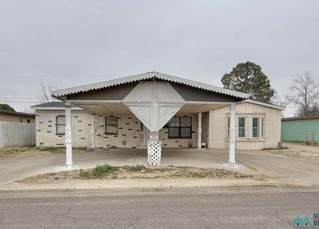 Property at 1322 N Gulf St, Hobbs, NM 88240, 3 beds, 2 baths