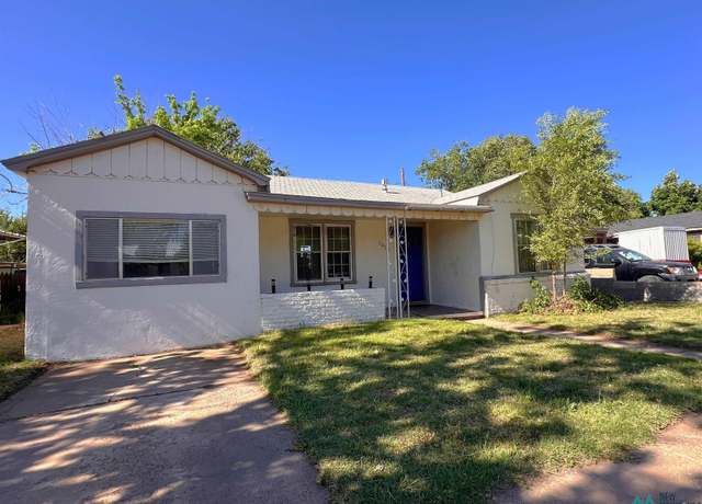 Property at 1010 W 14th St, Portales, NM 88130, 3 beds, 1 bath
