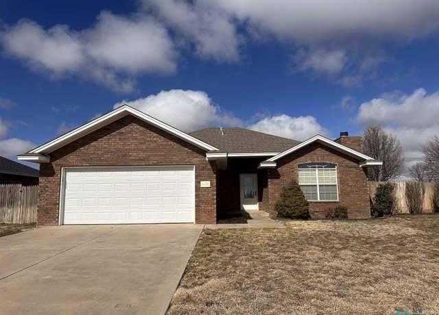 Property at 4428 Sandstone Dr, Clovis, NM 88101, 3 beds, 2 baths