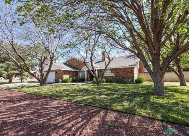 Property at 620 E 17th St, Portales, NM 88130, 3 beds, 2 baths