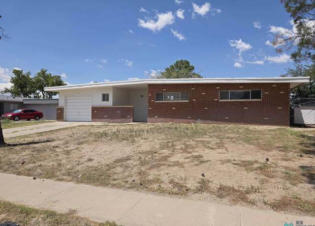 Property at 1515 Country Cir, Las Cruces, NM 88001, 3 beds, 2 baths