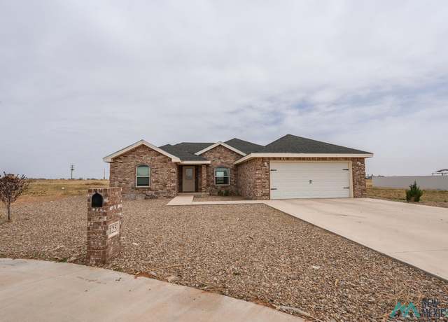 Property at 125 Crest Pointe Dr, Portales, NM 88130, 3 beds, 2 baths
