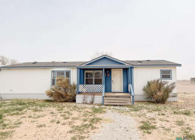 Property at 16 Randy St, Artesia, NM 88210, 3 beds, 2 baths