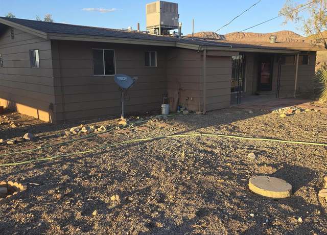Property at 8820 San Francisco Rd SE, Deming, NM 88030, 2 beds, 1 bath