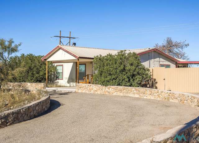 Property at 205 Black Range St, Elephant Butte, NM 87935, 3 beds, 2 baths