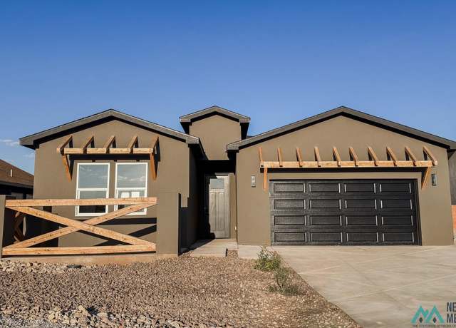 Property at 1409 Weatherby Ave, Artesia, NM 88210, 3 beds, 2 baths