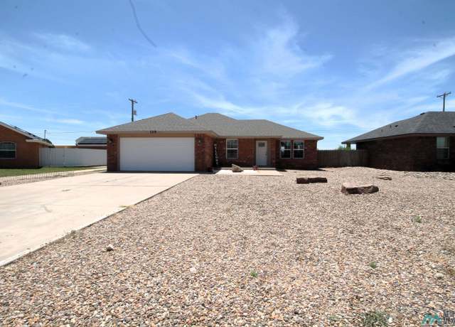 Property at 125 Sombrero Rd, Clovis, NM 88101, 3 beds, 2 baths