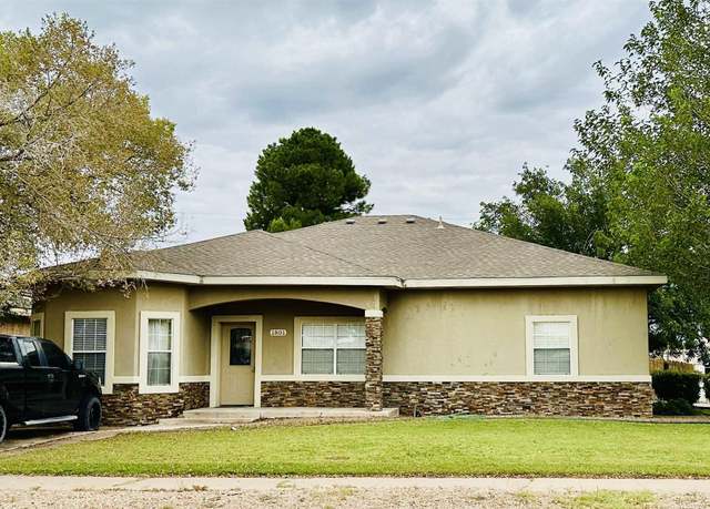 Property at 1801 W Juniper St, Roswell, NM 88203, 3 beds, 2 baths