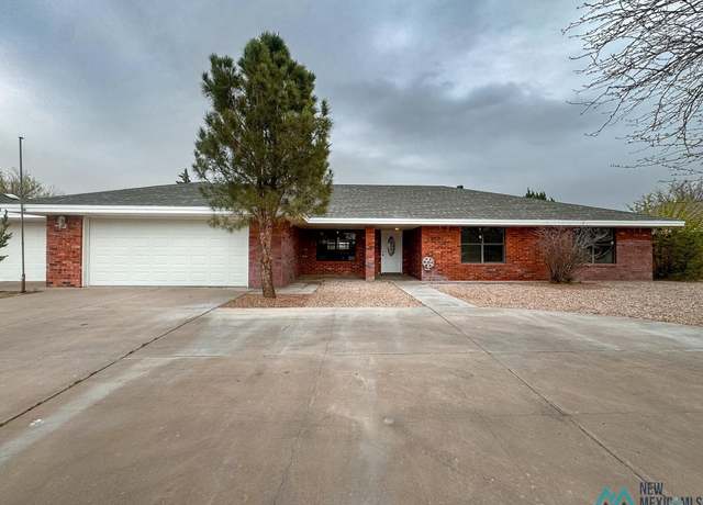 Property at 3211 N Washington Ave, Roswell, NM 88201, 5 beds, 3 baths