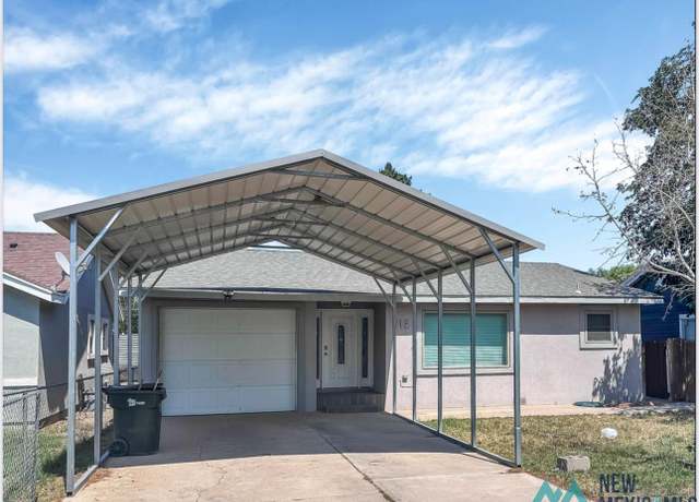 Property at 512 S Mesquite St, Carlsbad, NM 88220, 2 beds, 2 baths