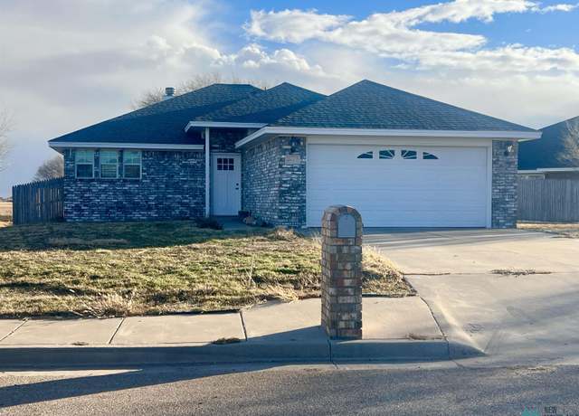 Property at 4617 Sandstone Dr, Clovis, NM 88101, 3 beds, 2 baths
