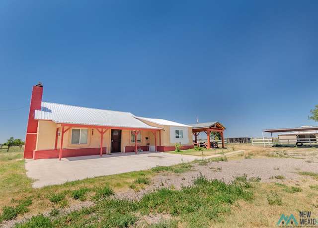 Property at 1424 S Roosevelt Rd 6 Rd, Portales, NM 88130, 3 beds, 2 baths