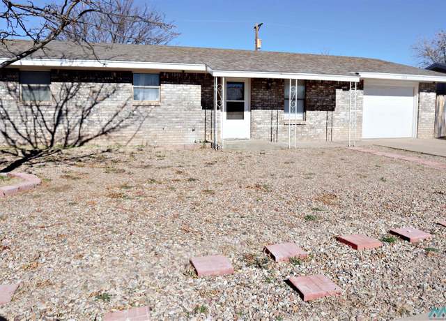 Property at 1213 Libra Dr, Portales, NM 88130, 3 beds, 2 baths