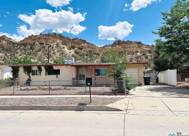 Property at 3408 Ciniza Dr, Gallup, NM 87301, 3 beds, 2 baths