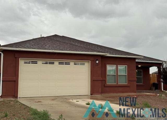 Property at 3067 Pueblo Ct, Gallup, NM 87301, 5 beds, 3 baths