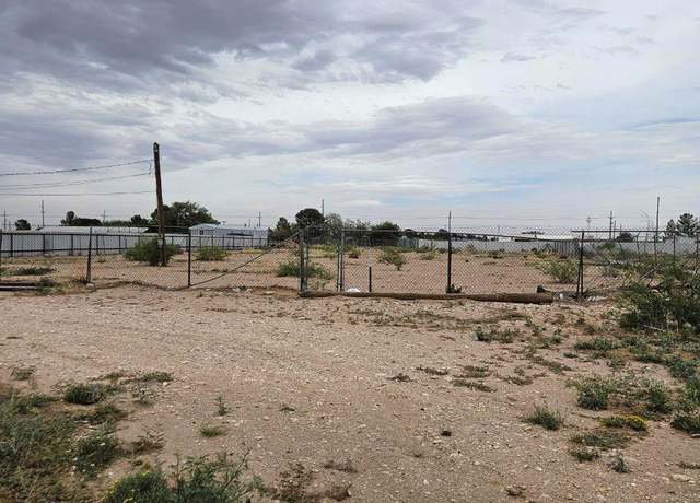 Property at 5704 & 5706 Southfork Rd, Carlsbad, NM 88220