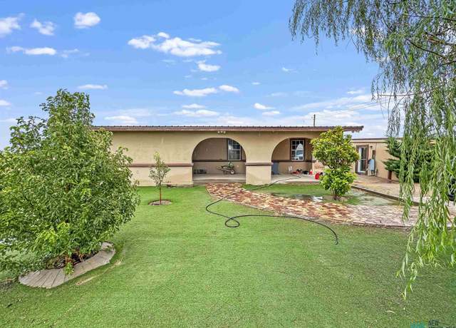 Property at 6810 S Cook St, Monument, NM 88265, 3 beds, 3 baths