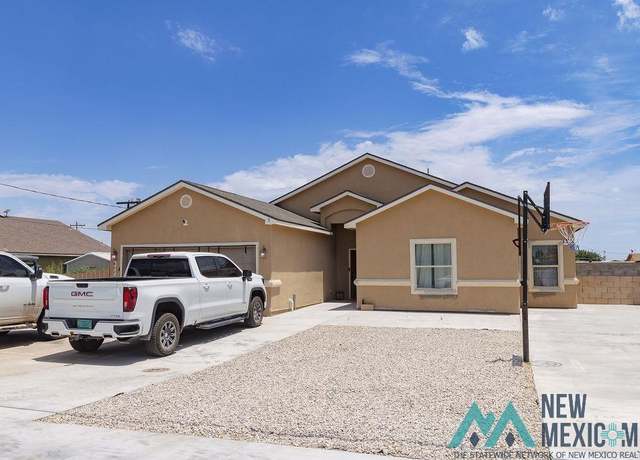 Property at 4002 Jesse James Ct, Carlsbad, NM 88220, 3 beds, 2 baths