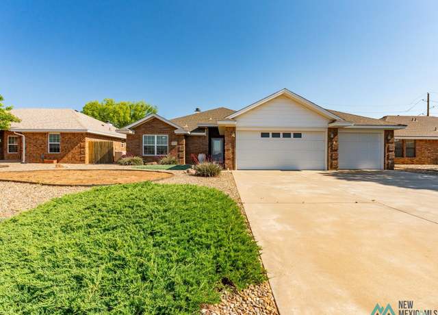 Property at 1752 Simmons St, Clovis, NM 88101, 3 beds, 2 baths