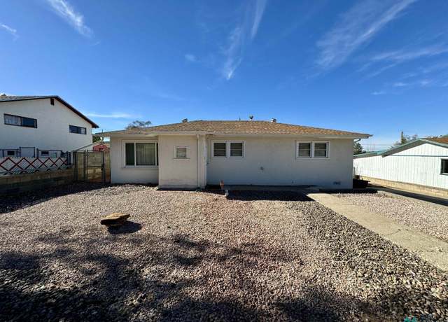 Property at 1124 Burke Dr, Gallup, NM 87301, 3 beds, 1 bath