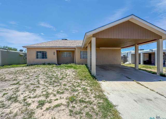 Property at 2709 N Northwest Dr, Hobbs, NM 88240, 4 beds, 2 baths