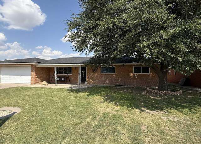 Property at 2320 N Cielo Dr, Hobbs, NM 88240, 3 beds, 2 baths