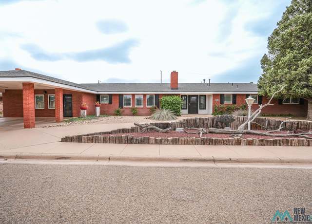 Property at 212 Utah Dr, Portales, NM 88130, 3 beds, 2.5 baths