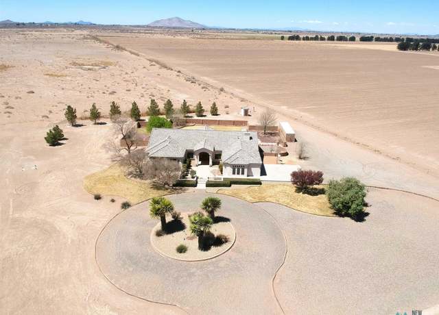 Property at 6800 8th St. St SW, Deming, NM 88030, 4 beds, 3 baths