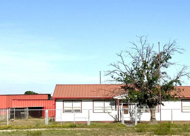Property at 5807 S Eunice Hwy, Hobbs, NM 88240, 3 beds, 2 baths