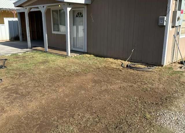 Property at 2504 Legion St, Carlsbad, NM 88220, 2 beds, 1 bath